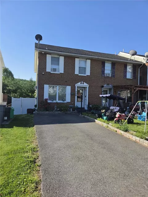 308 Mosser St, Allentown, PA 18109