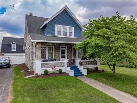 719 Main St, Tatamy Boro, PA 18045