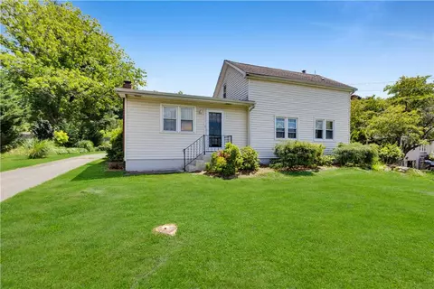 711 Frost Hollow Rd, Forks Twp, PA 18040