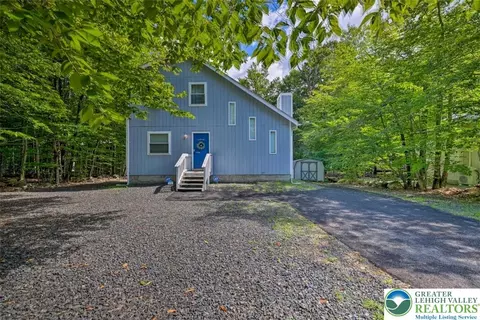 9253 Westwood Dr, Coolbaugh Twp, PA 18466