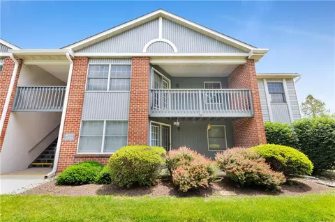 4737 Cheryl Dr, Bethlehem, PA 18017