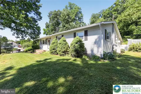 740 Public Rd, Bethlehem, PA 18015