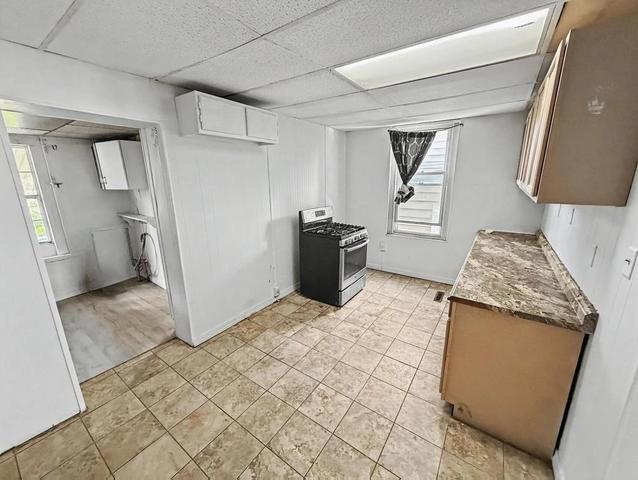 422 Carlton Ave, Bethlehem, PA 18015