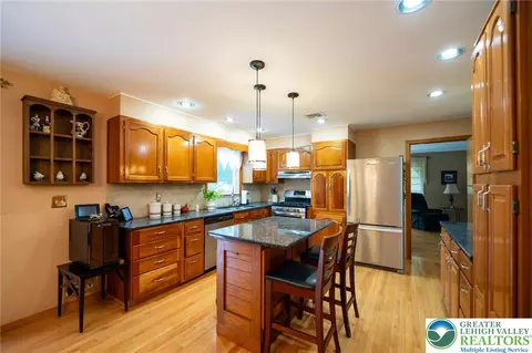 Kitchen - 310 Ridge Rd, Phillipsburg, NJ 08865 photo 2 of 5