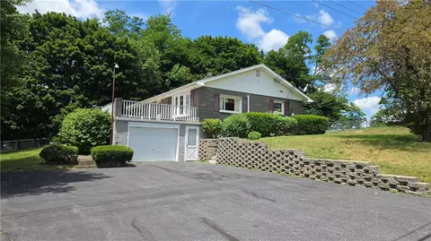1237 Keller Rd, Wind Gap, PA 18091