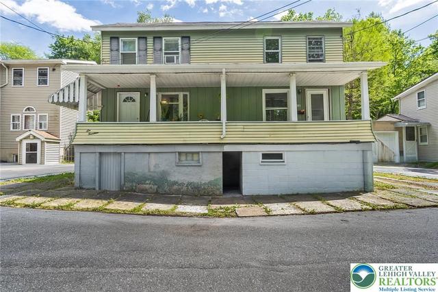 612 E Front St, Lansford, PA 18232