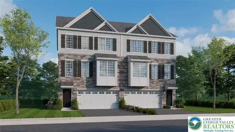 219 Winding Rd, Forks Twp, PA 18040