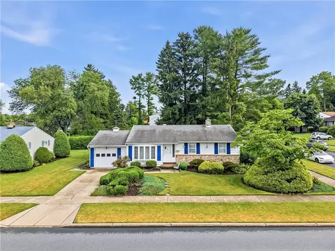 2644 W Pennsylvania St, Allentown, PA 18104