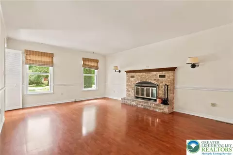 Living - 613 E Macada Rd, Bethlehem, PA 18017 photo 1 of 6