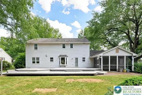 Exterior - 613 E Macada Rd, Bethlehem, PA 18017 photo 5 of 11