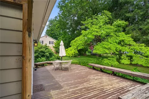 Exterior - 765 E Macada Rd, Bethlehem, PA 18017 photo 8 of 10