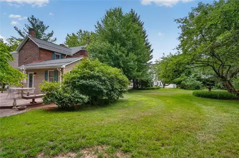 Exterior - 765 E Macada Rd, Bethlehem, PA 18017 photo 9 of 10
