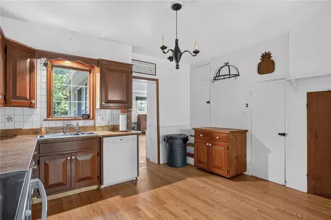Kitchen - 765 E Macada Rd, Bethlehem, PA 18017 photo 1 of 7