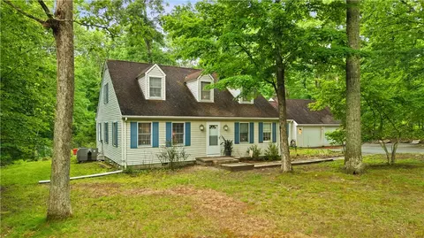 209 Remington Rd, East Stroudsburg, PA 18301
