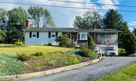 5054 Mill Rd, Schnecksville, PA 18078