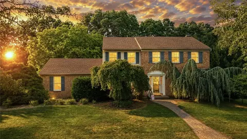 4471 Wagner Dr, Bethlehem, PA 18020