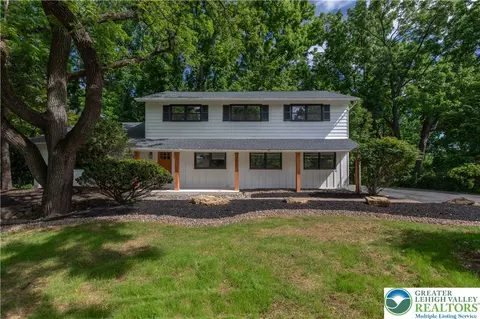 2011 Greenwood Rd, Allentown, PA 18103