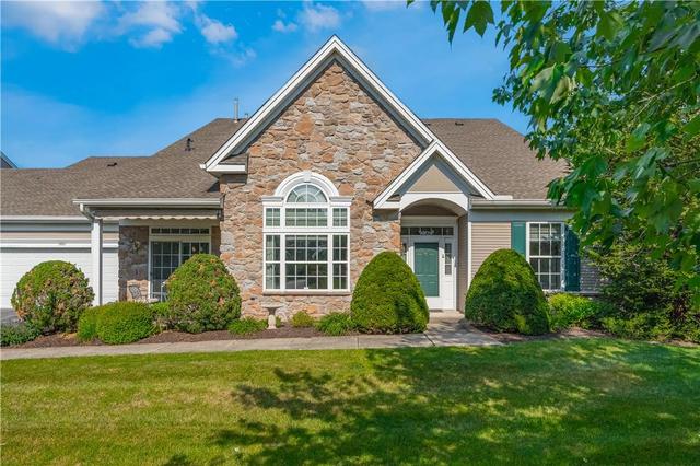 1861 Felicity Ln, Hellertown, PA 18055