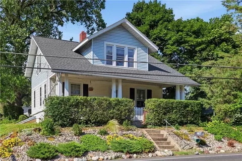 2021 Leithsville Rd, Hellertown, PA 18055