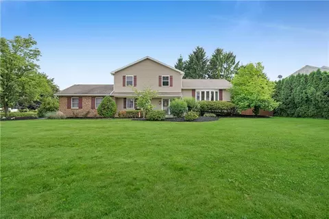 3396 Darien Rd, Bethlehem, PA 18020