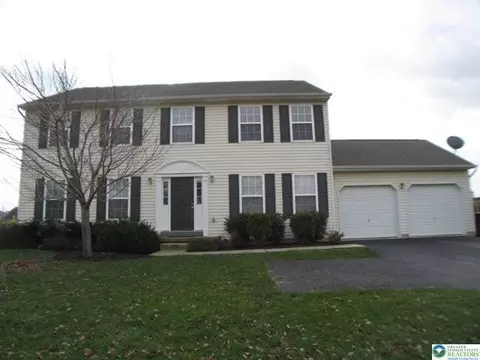 1520 Windmill Ln, Breinigsville, PA 18031