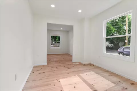 Living - 213 E Raspberry St, Bethlehem, PA 18018 photo 7 of 8