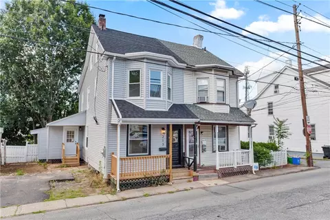 Exterior - 213 E Raspberry St, Bethlehem, PA 18018 photo 3 of 6