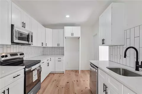 Kitchen - 213 E Raspberry St, Bethlehem, PA 18018 photo 5 of 5