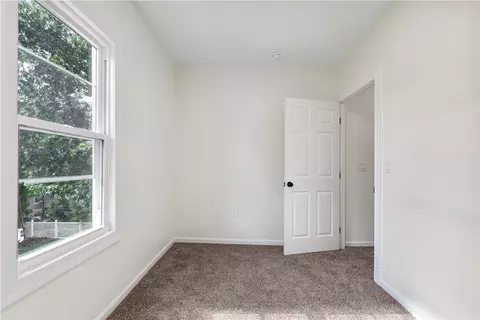 Bedroom - 213 E Raspberry St, Bethlehem, PA 18018 photo 6 of 8