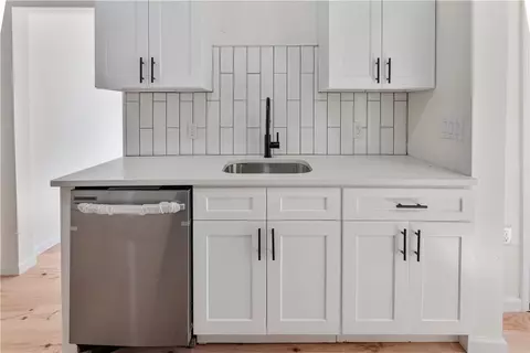 Kitchen - 213 E Raspberry St, Bethlehem, PA 18018 photo 4 of 5