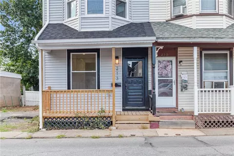 Exterior - 213 E Raspberry St, Bethlehem, PA 18018 photo 5 of 6