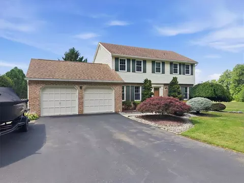 3547 Hecktown Rd, Bethlehem, PA 18020