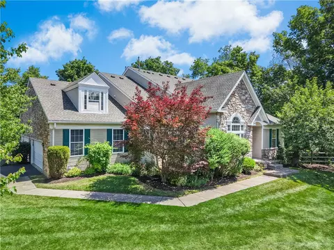 1871 Caryn, Hellertown, PA 18055