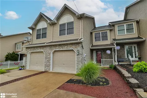 507 Howertown Rd, Northampton, PA 18067