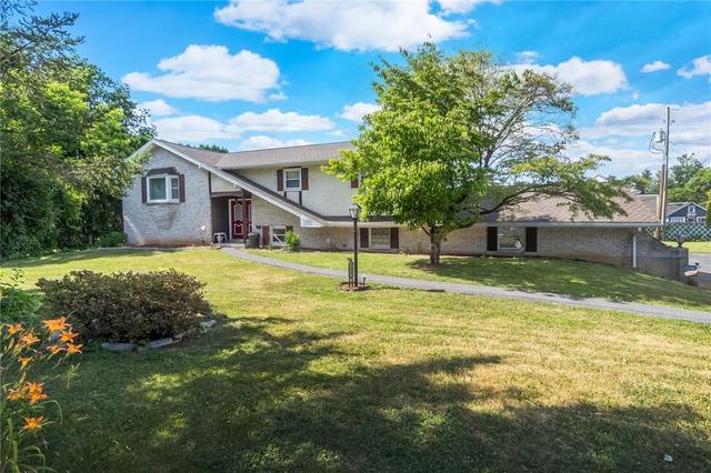 2057 Grove St, Allentown, PA 18104