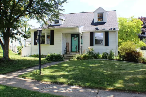 2750 Elm Ct, Allentown, PA 18104