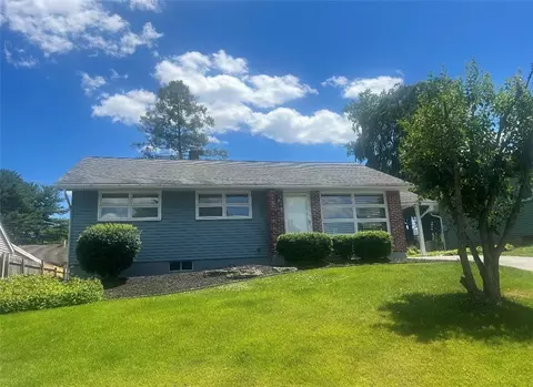 2736 W South St, Allentown, PA 18103