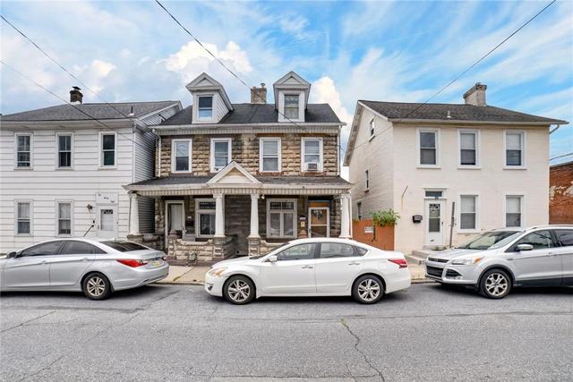 142 2nd St, Catasauqua, PA 18032