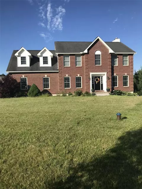211 Bushkill Ter, Nazareth, PA 18064