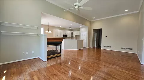 1866 Gregory Pl, Hellertown, PA 18055 photo 8