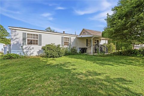 5100 Terri Ln, Easton, PA 18040