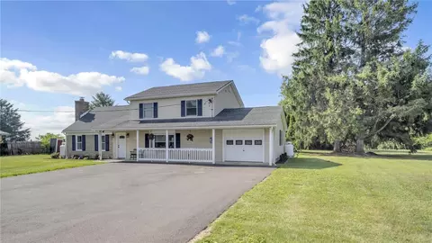 439 Cherry Hill Rd, Nazareth, PA 18064