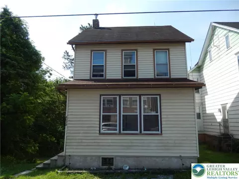 4034 W Grant St, Slatedale, PA 18079