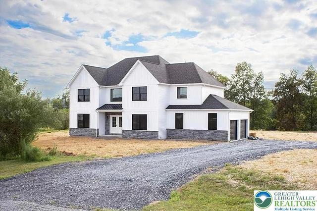 Woods Crossing, Chestnuthill Twp, PA 18322