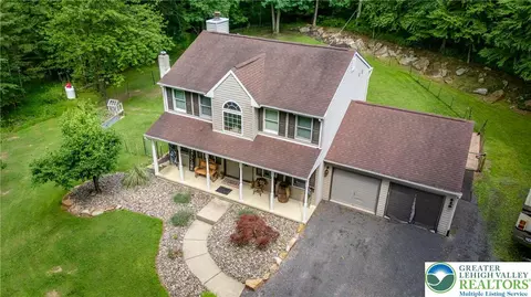 341 Stone Mountain Rd, Lehighton, PA 18235