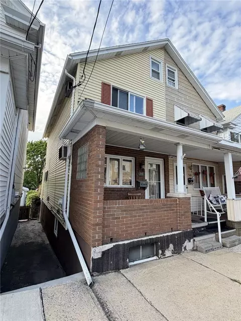 316 E Fell St, Summit Hill, PA 18250