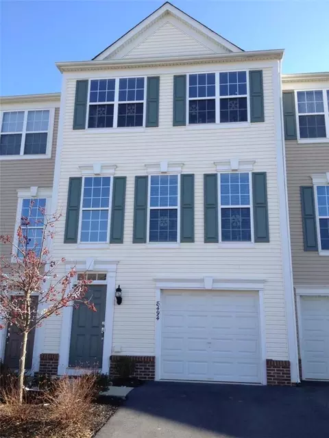 8494 Putnam Ct, Breinigsville, PA 18031