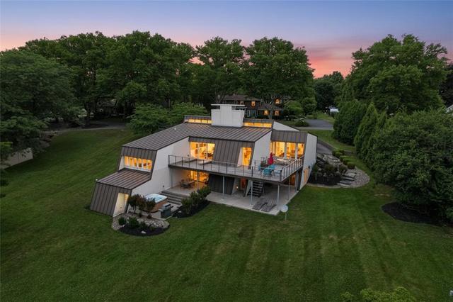 80 Sutton Pl, Palmer Township, PA 18045