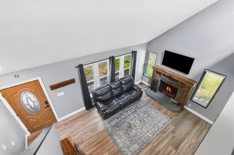 Other - 142 Saunders Dr, Saw Creek, PA 18324 photo 2 of 5
