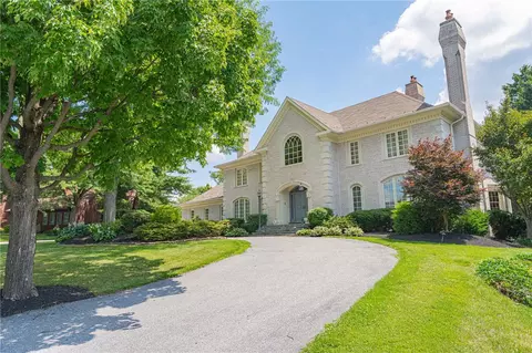 1487 Shelburne Ct, Allentown, PA 18104